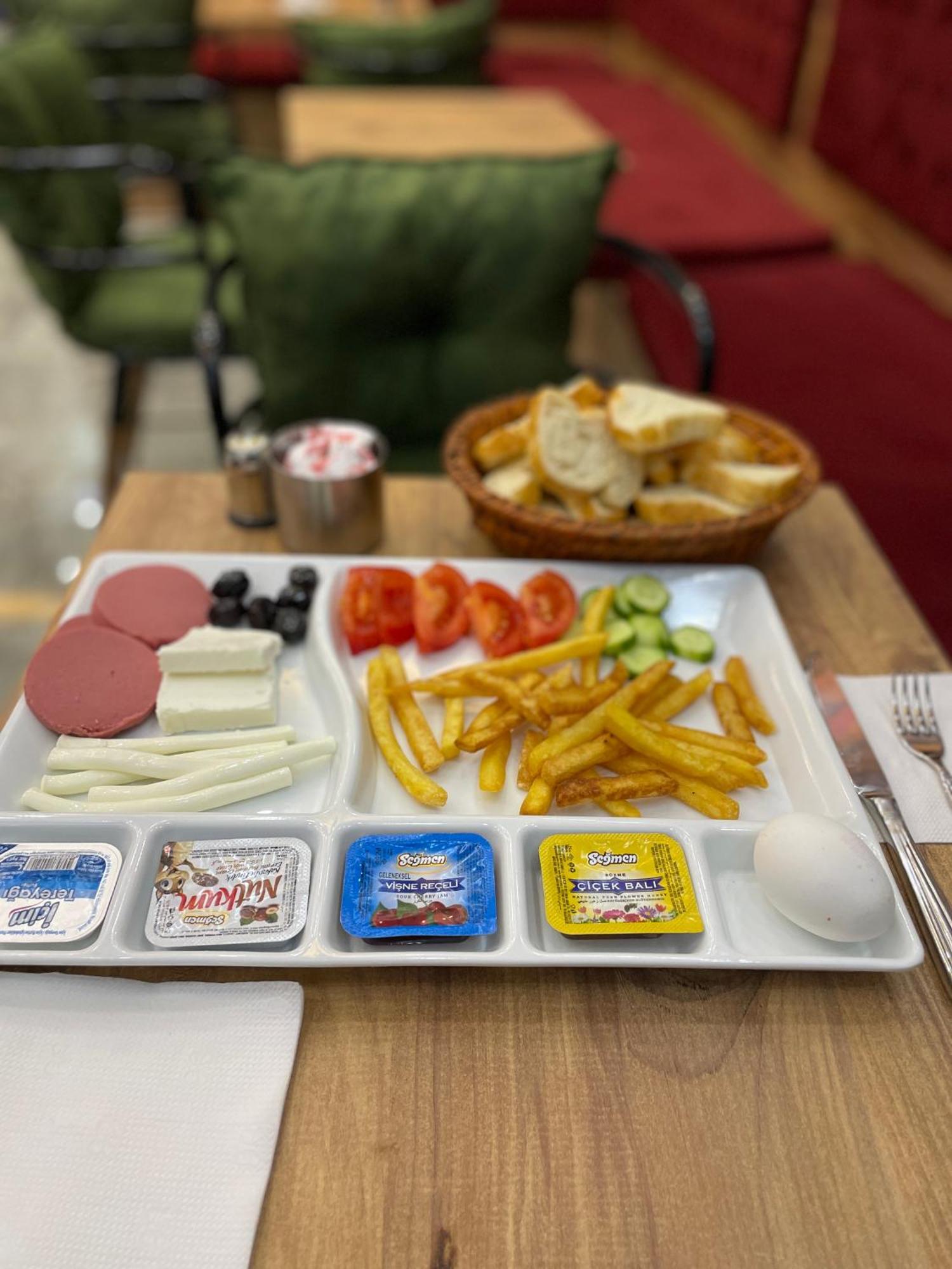 Eymen Palace Hotel Istanbul Ngoại thất bức ảnh