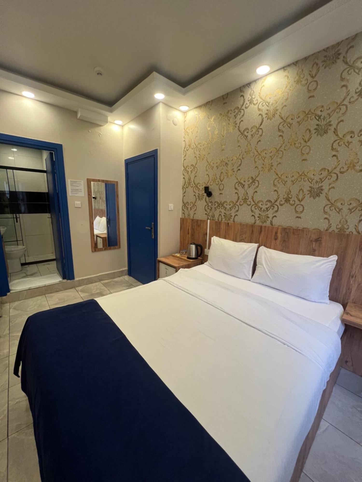 Eymen Palace Hotel Istanbul Ngoại thất bức ảnh